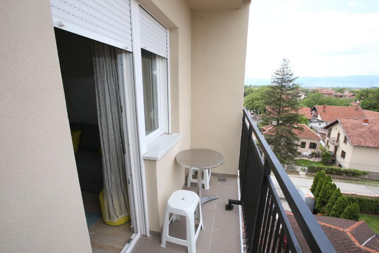 Apartmán Fast Sleep & Go 3 Paraćin Exteriér fotografie
